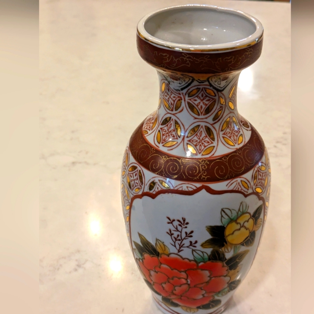 Decorated Red & Yellow Roses Vase Unmarked Used
